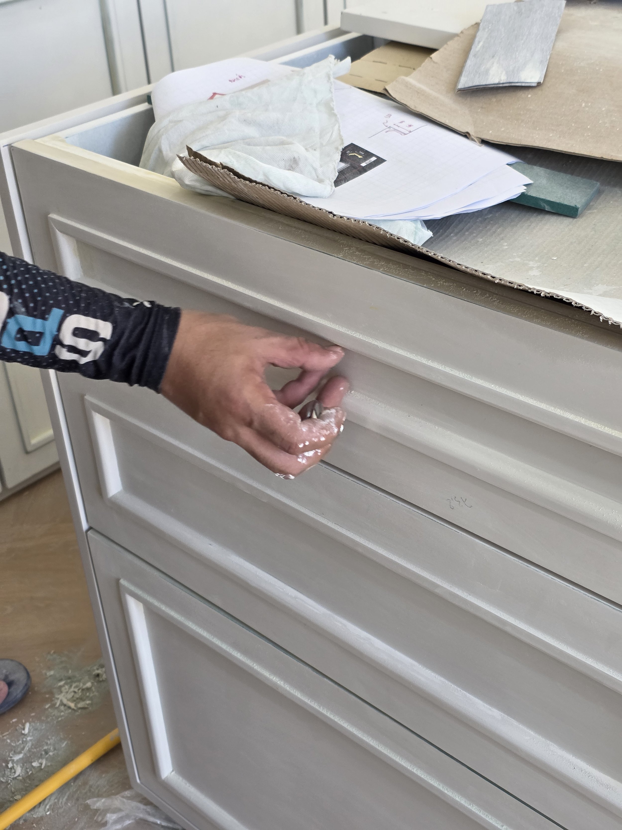 RESIDENCE-THONGLOR-LUXURY-CHROME-KNOB (41).jpg