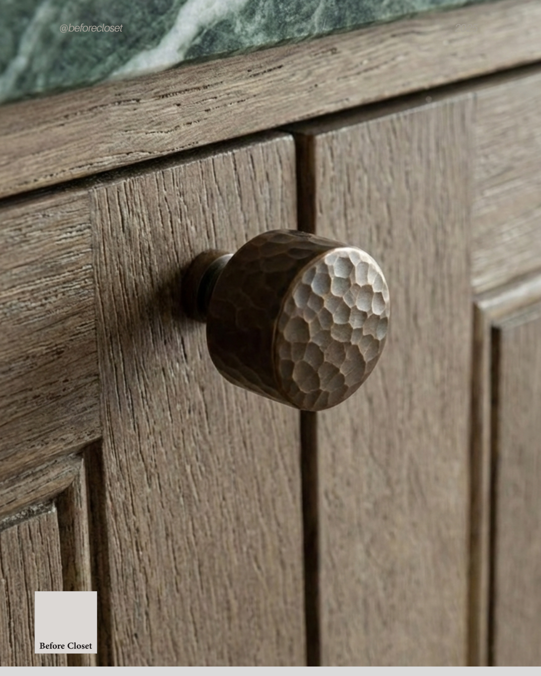 BeforeCloset-Dark Bronze Hammered-Handle (8).png