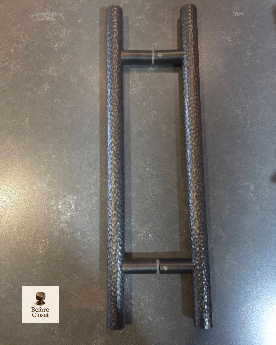 custom-hammered-door-handle-dark-bronze-before-closet-01 (1).png