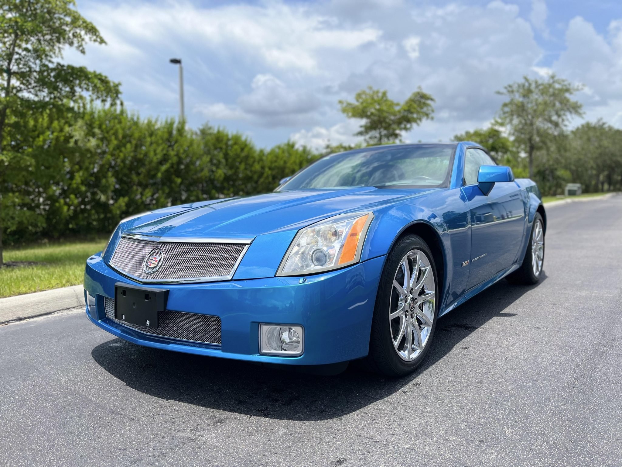 2008_cadillac_xlr-v_2A7B4ED7-CA43-429F-B027-4AC5FDA0CED4-08765-scaled.jpeg