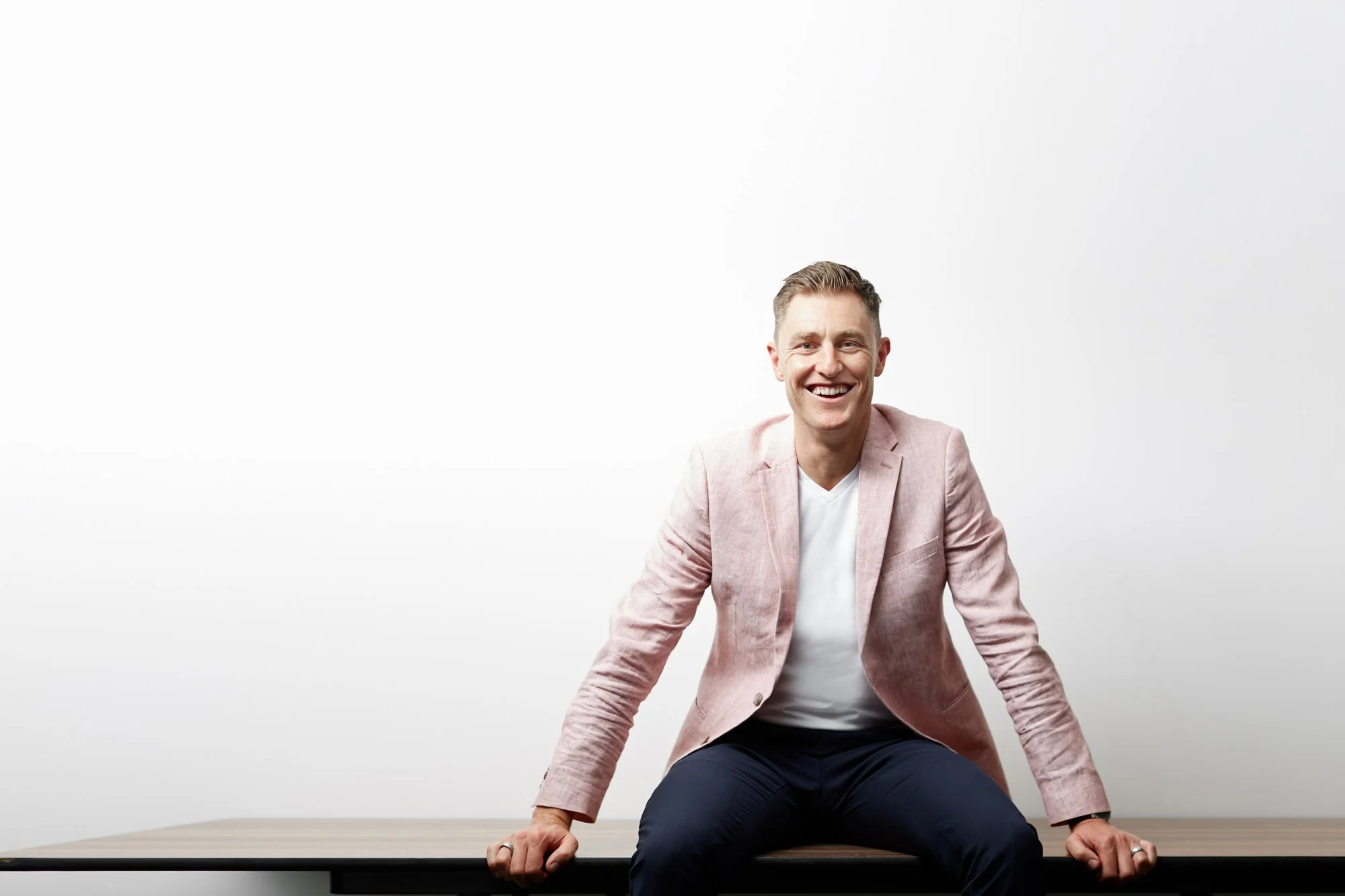 Fun and Energy Portraits and Headshots16.jpg