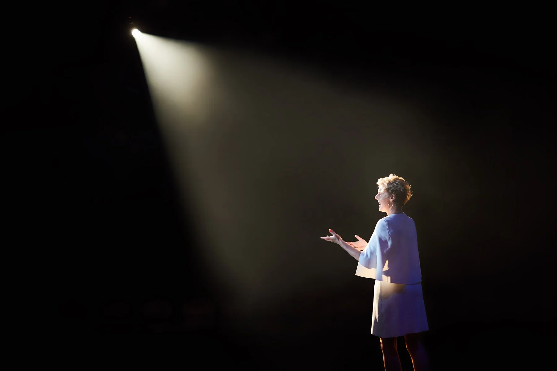 Gretchen Hillhouse - Spotlight 0383.jpg