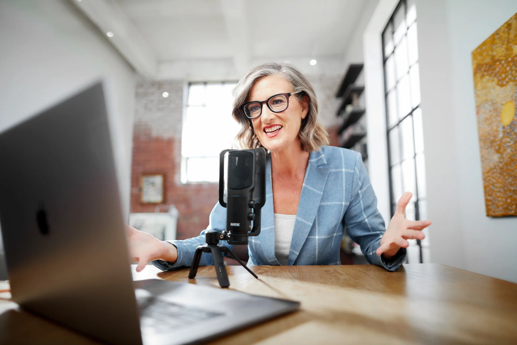 Dynamic Portraits and Headshots13.jpg