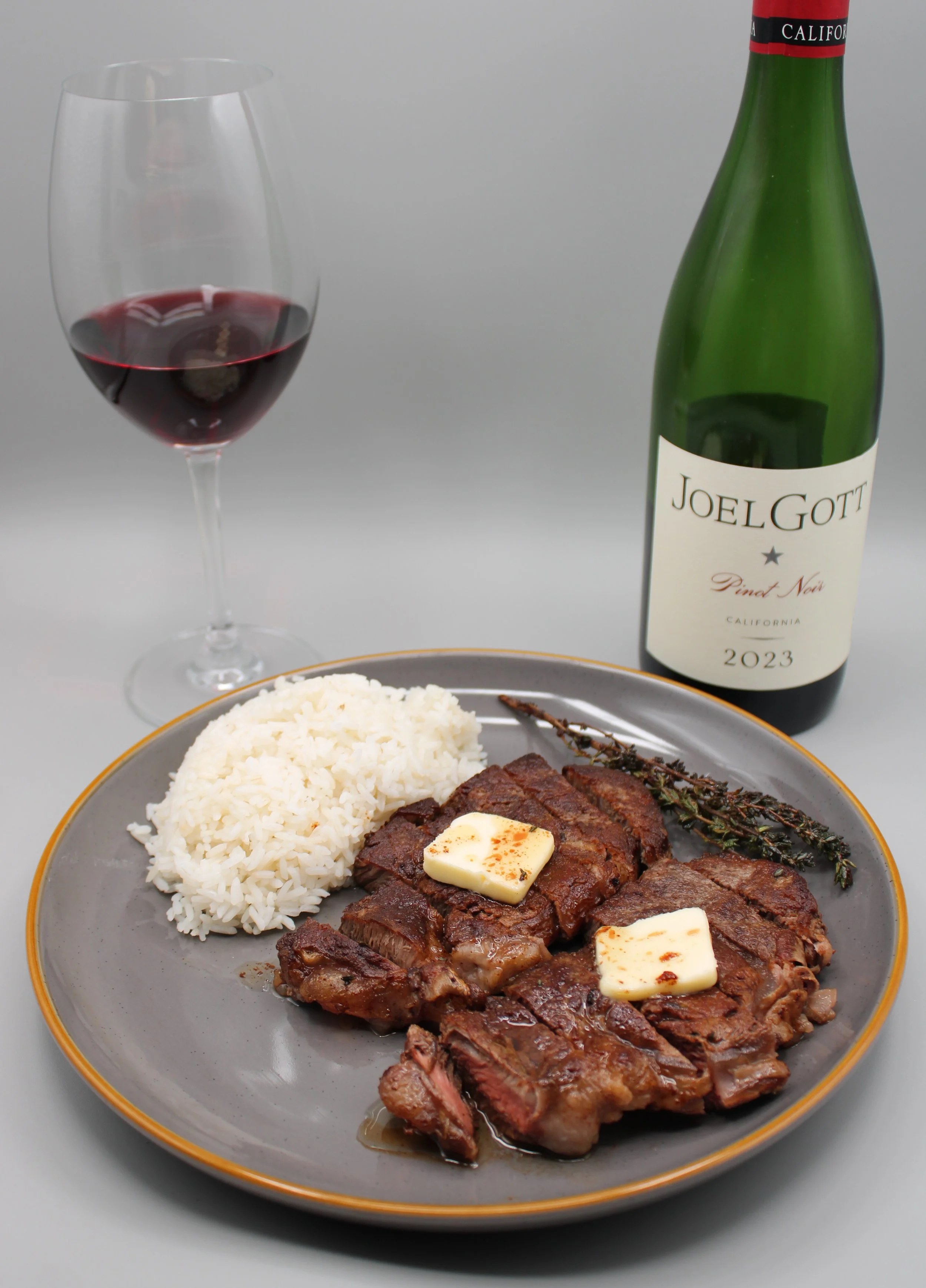 Filet Mignon with Thyme Butter &amp; Steamed Rice