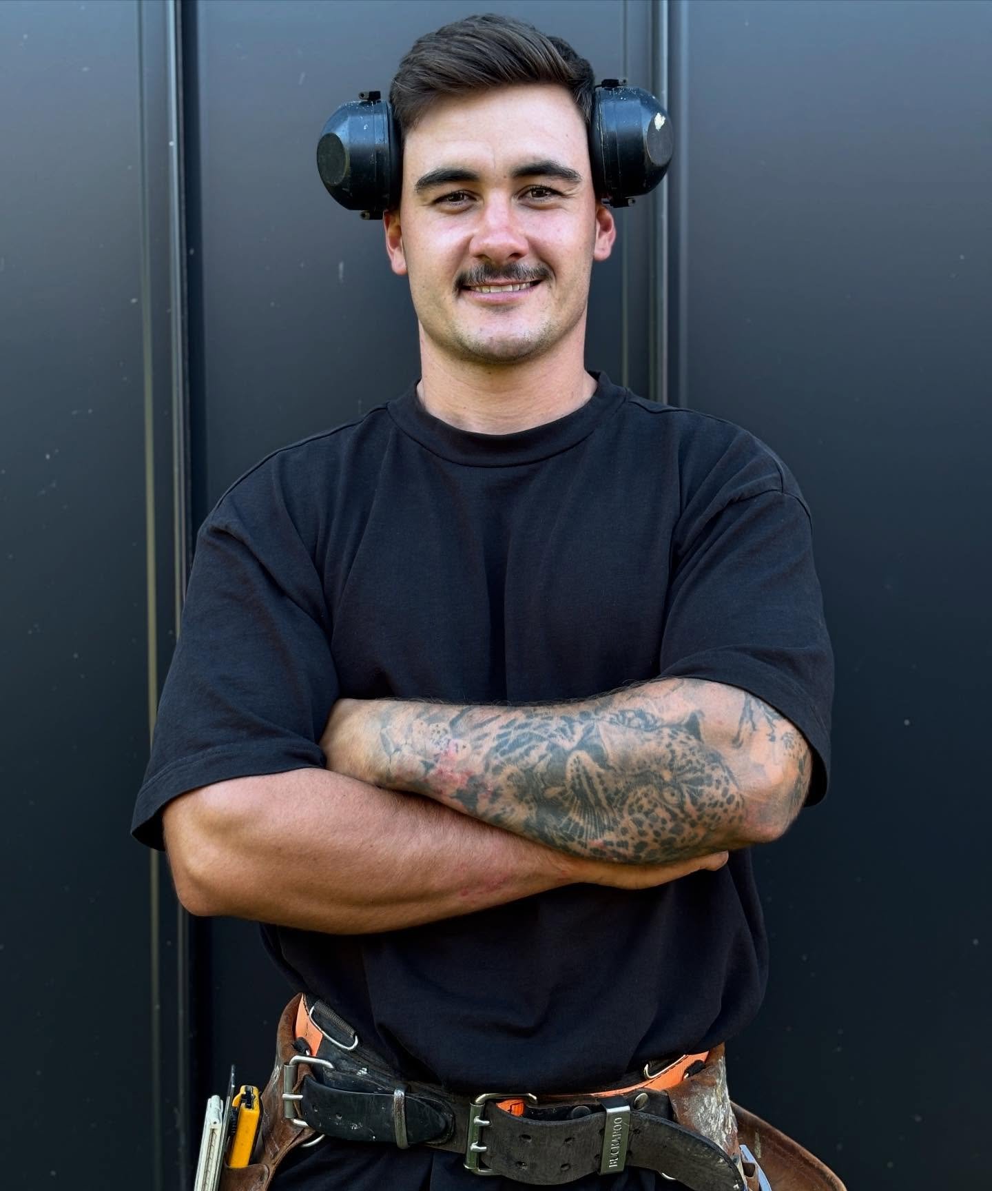 Introducing Joe, founder and builder at Howard Homes Construction. 

With over a decade of experience in the building industry, Joe is known for his integrity, reliability, and keen eye for detail. His hands-on approach and commitment to exceptional 