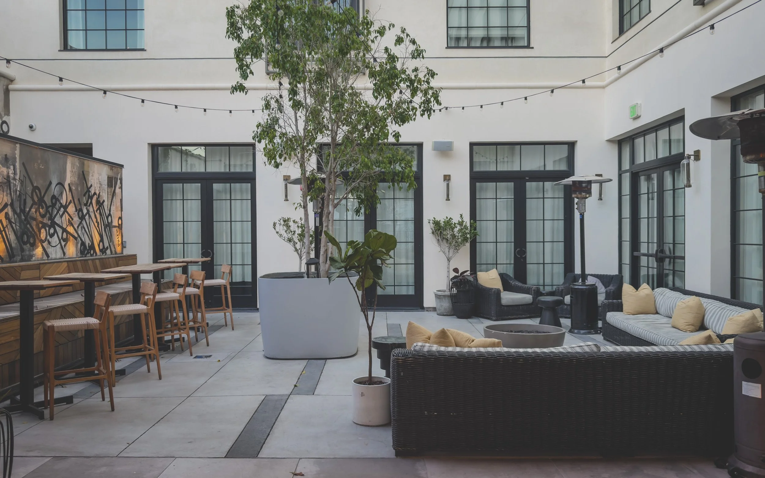 Hotel Review: Kimpton La Peer