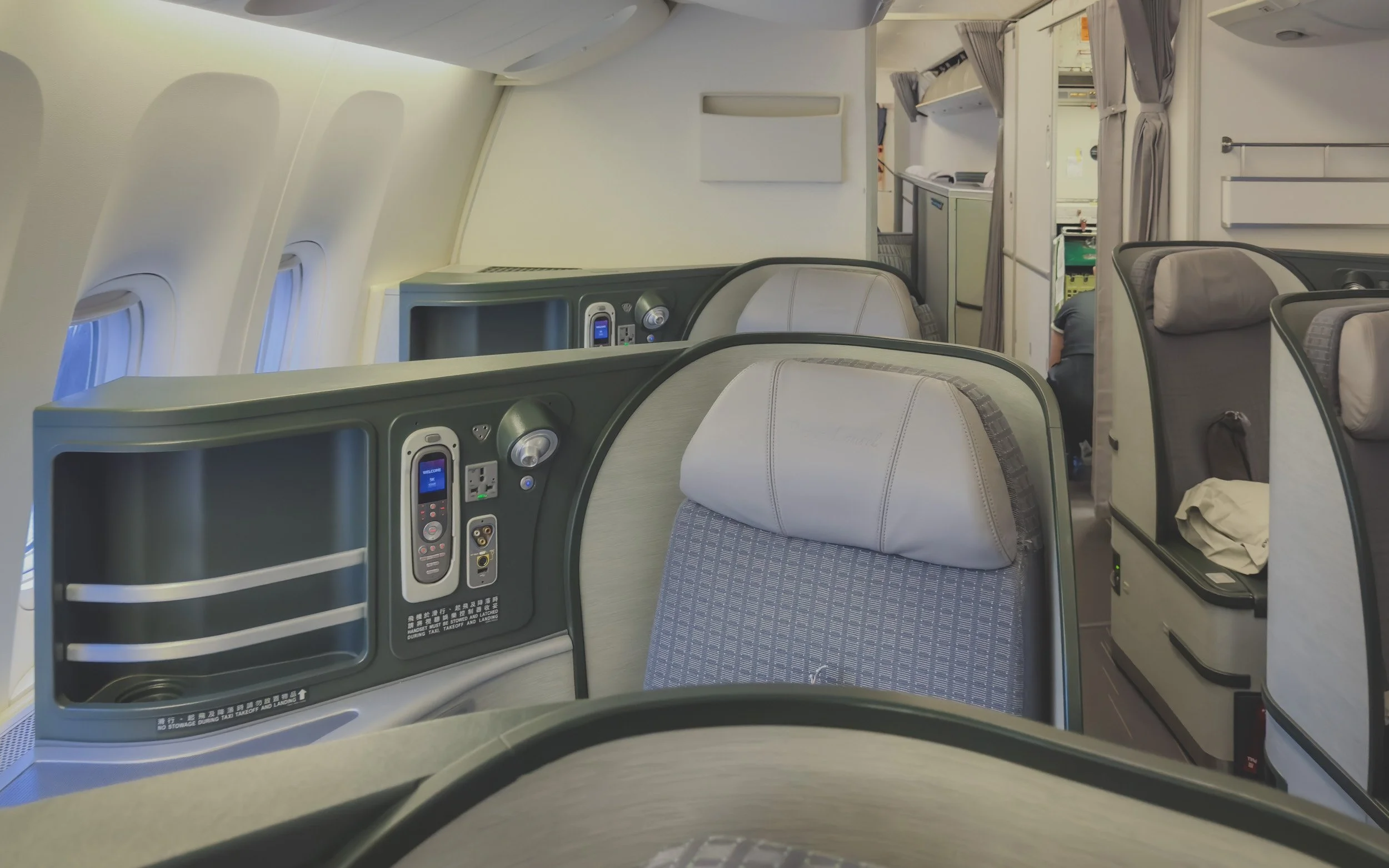 Flight Review: Eva Air 777-300ER Business Class Royal Laurel Review, TPE to KIX