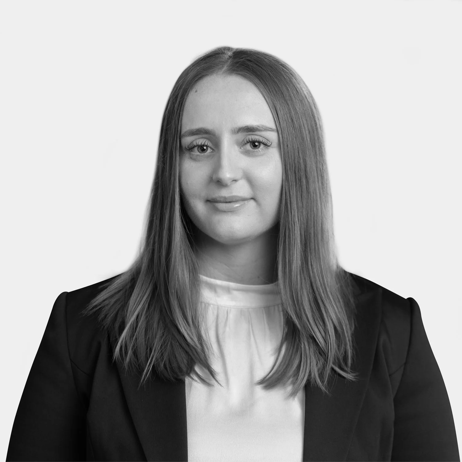 Justine Platovnjak - Senior Associate at Sexton Famil Law
