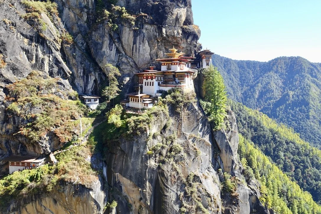 Dragon's Nest - Paro