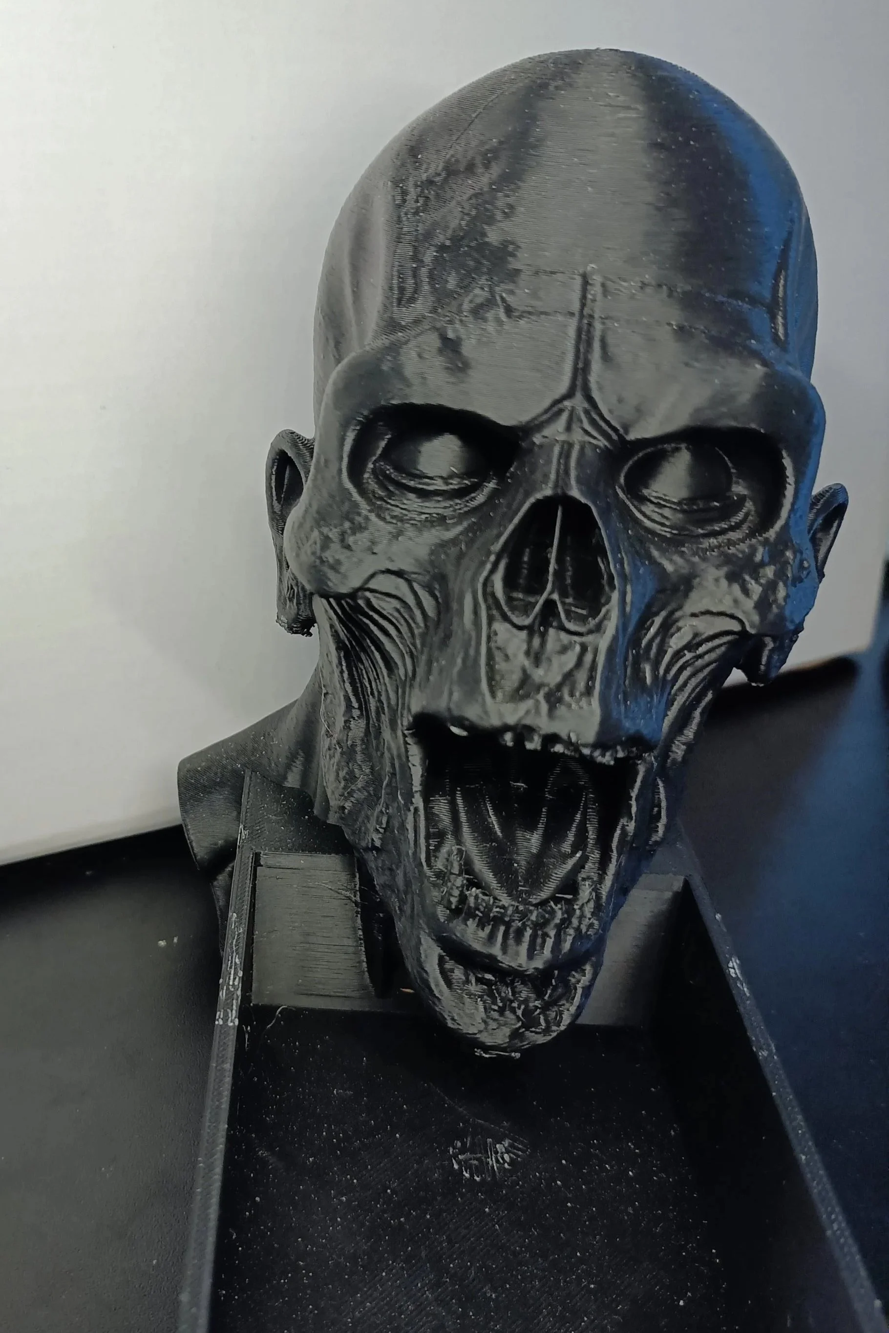 Super Sleever Pro - Zombie Limited Edition - PRESALE