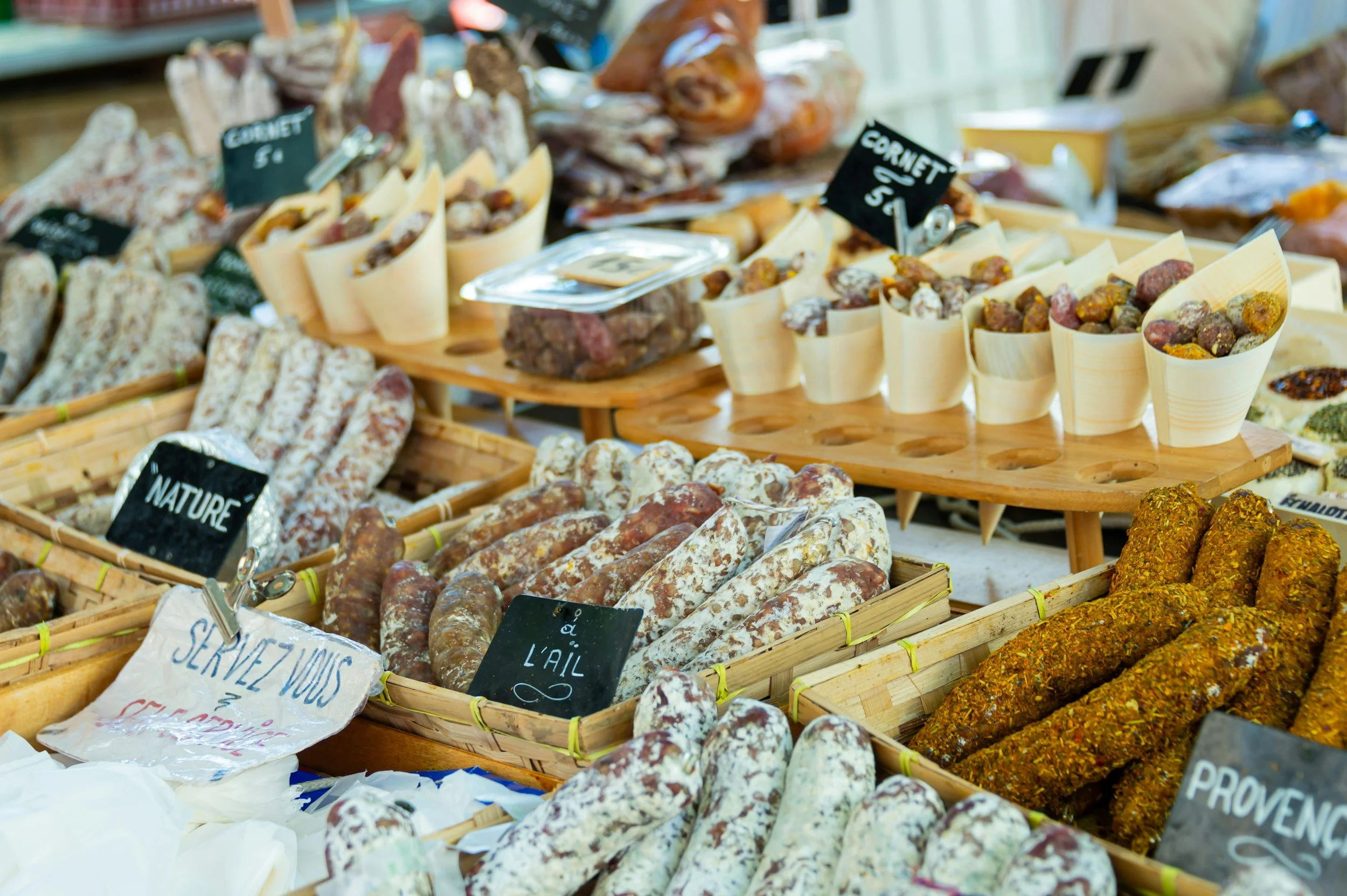 Le Marche Market