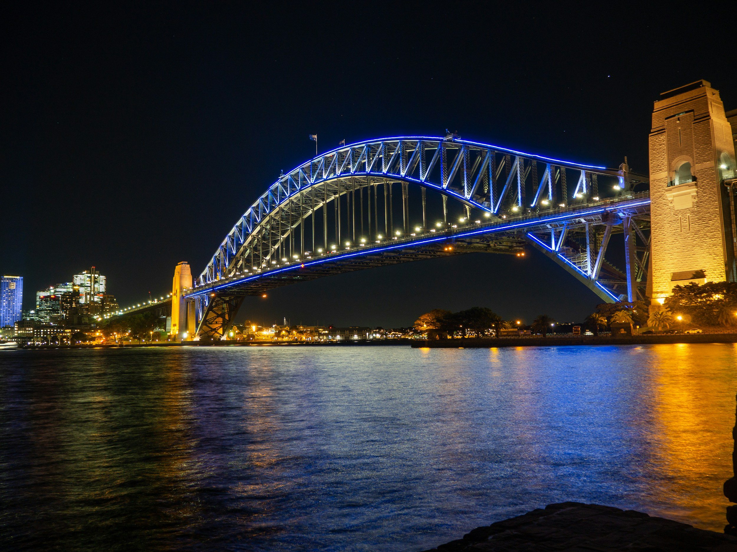 Explore the best things to do in Kirribilli, this photograph shows one of the views from Kirribilli of the Harbour Bridge