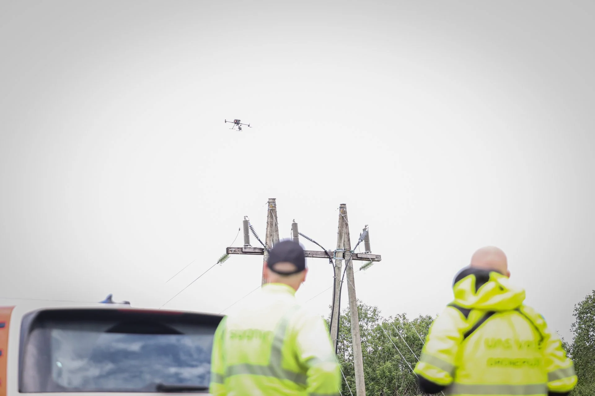 Testar drone på linjebefaring