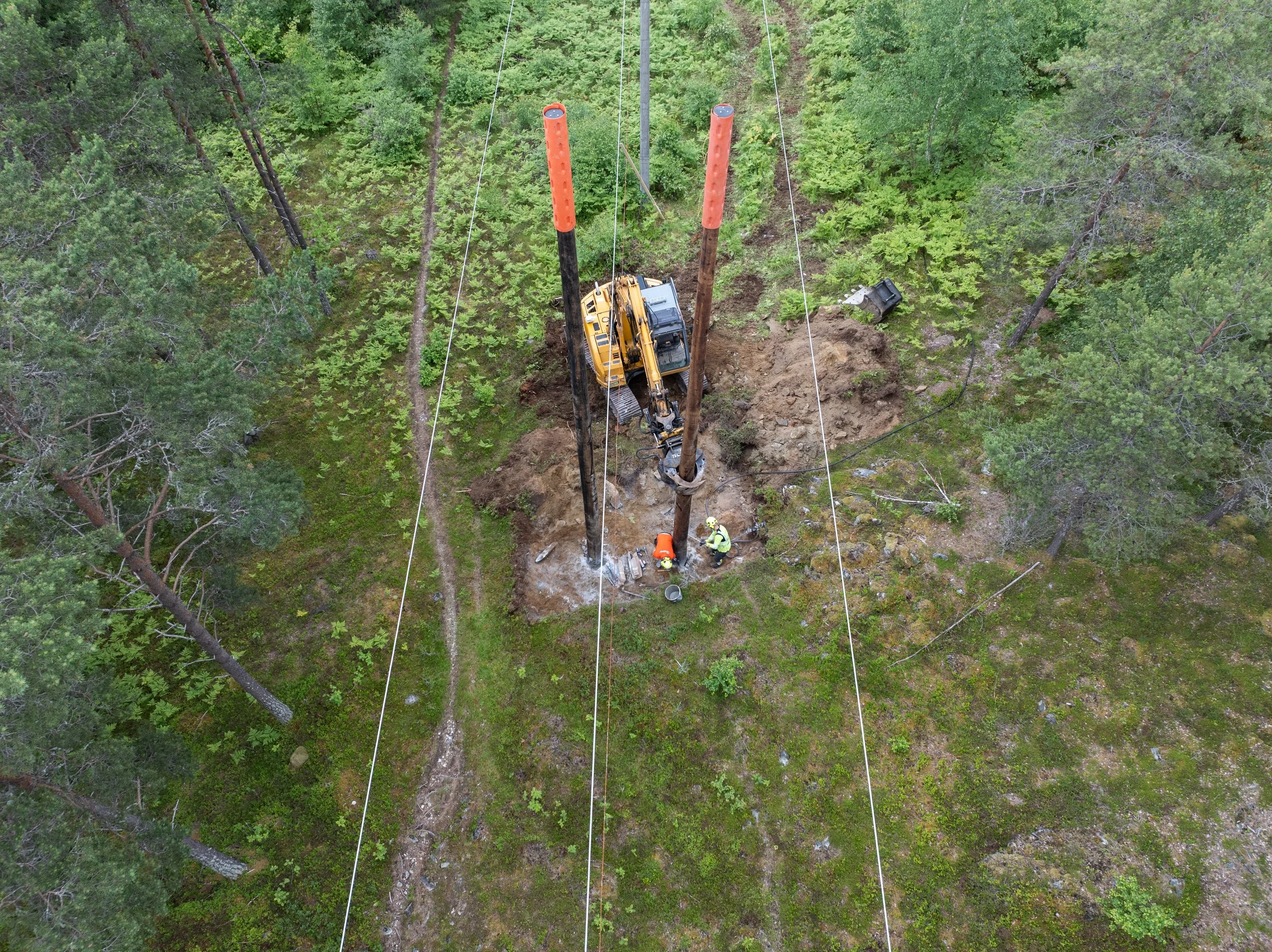 Detaljert dronebilete Kaupanger
