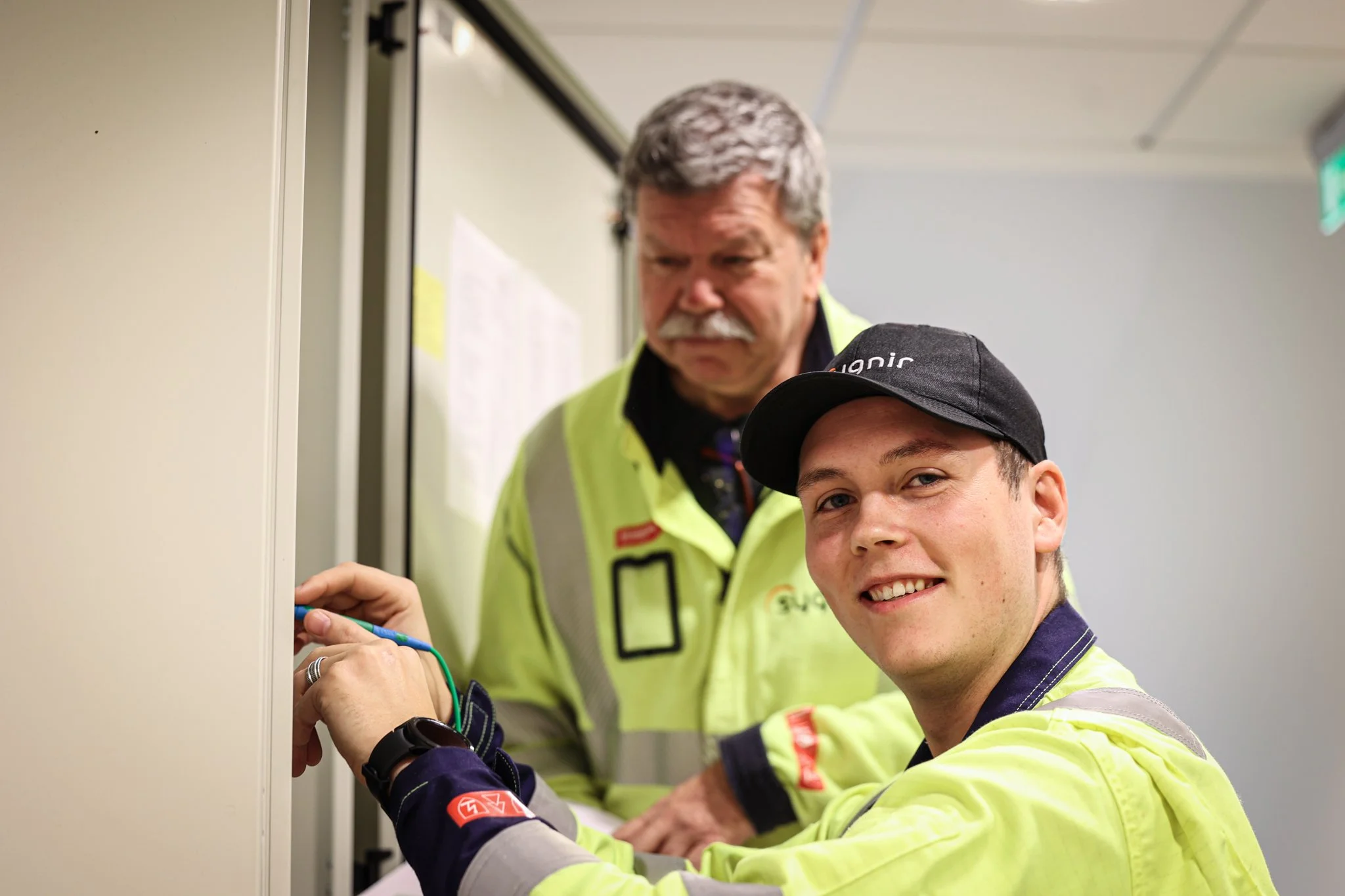 Me bryr oss om din tryggleik! Ta elsjekken og vinn fine premiar