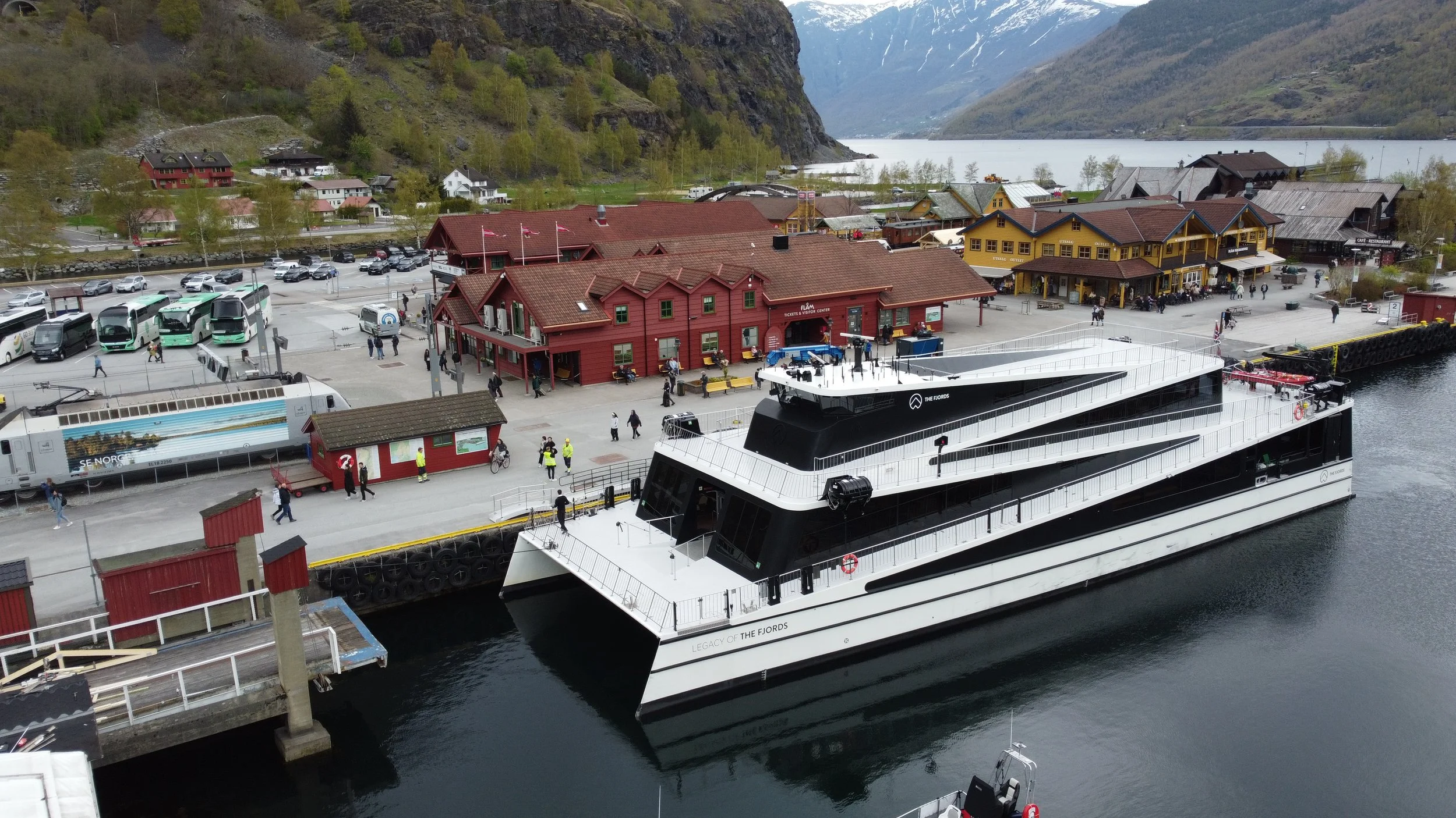 Dronebilete av Flåm