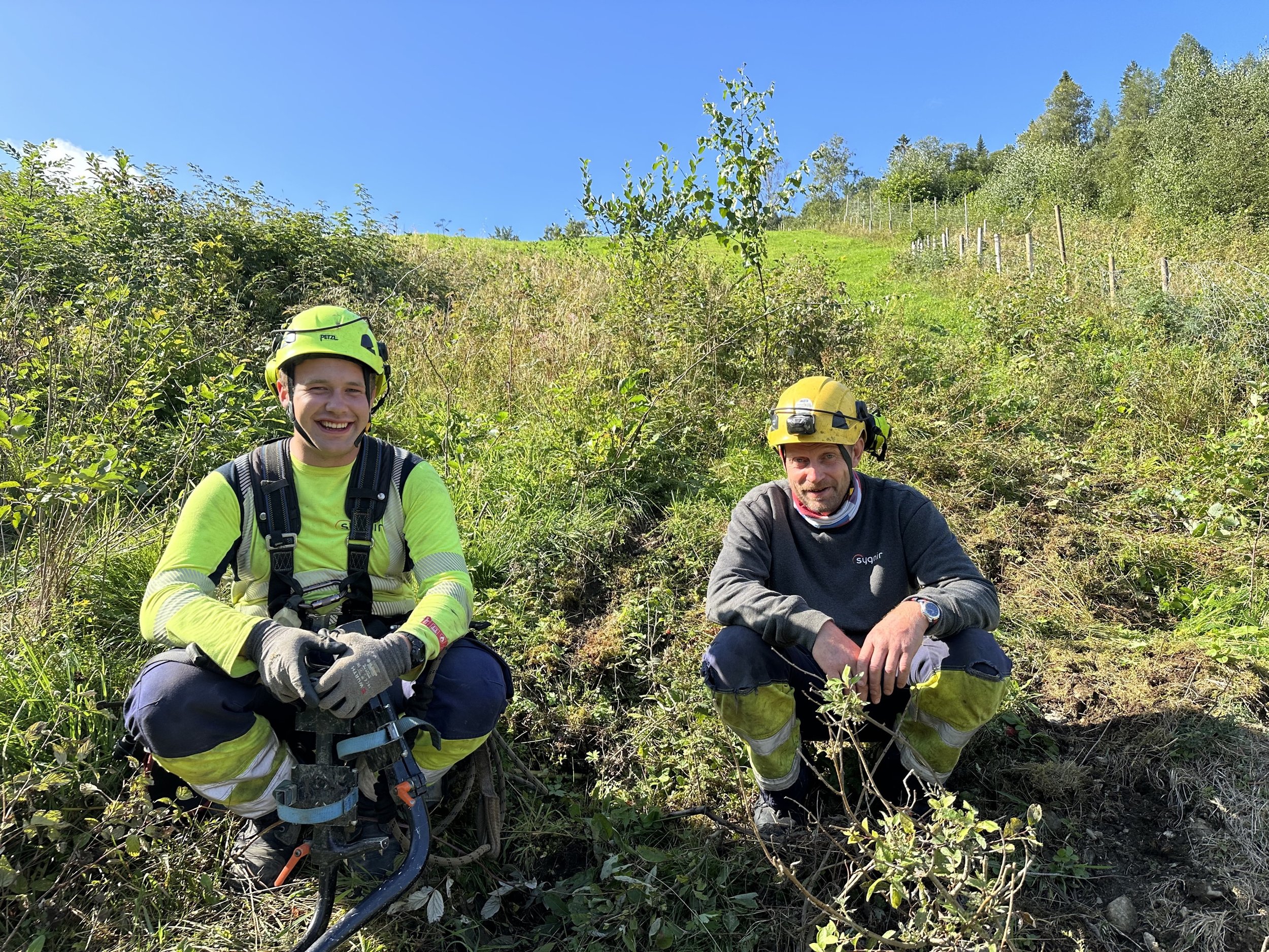 To smilande Montørar Feios