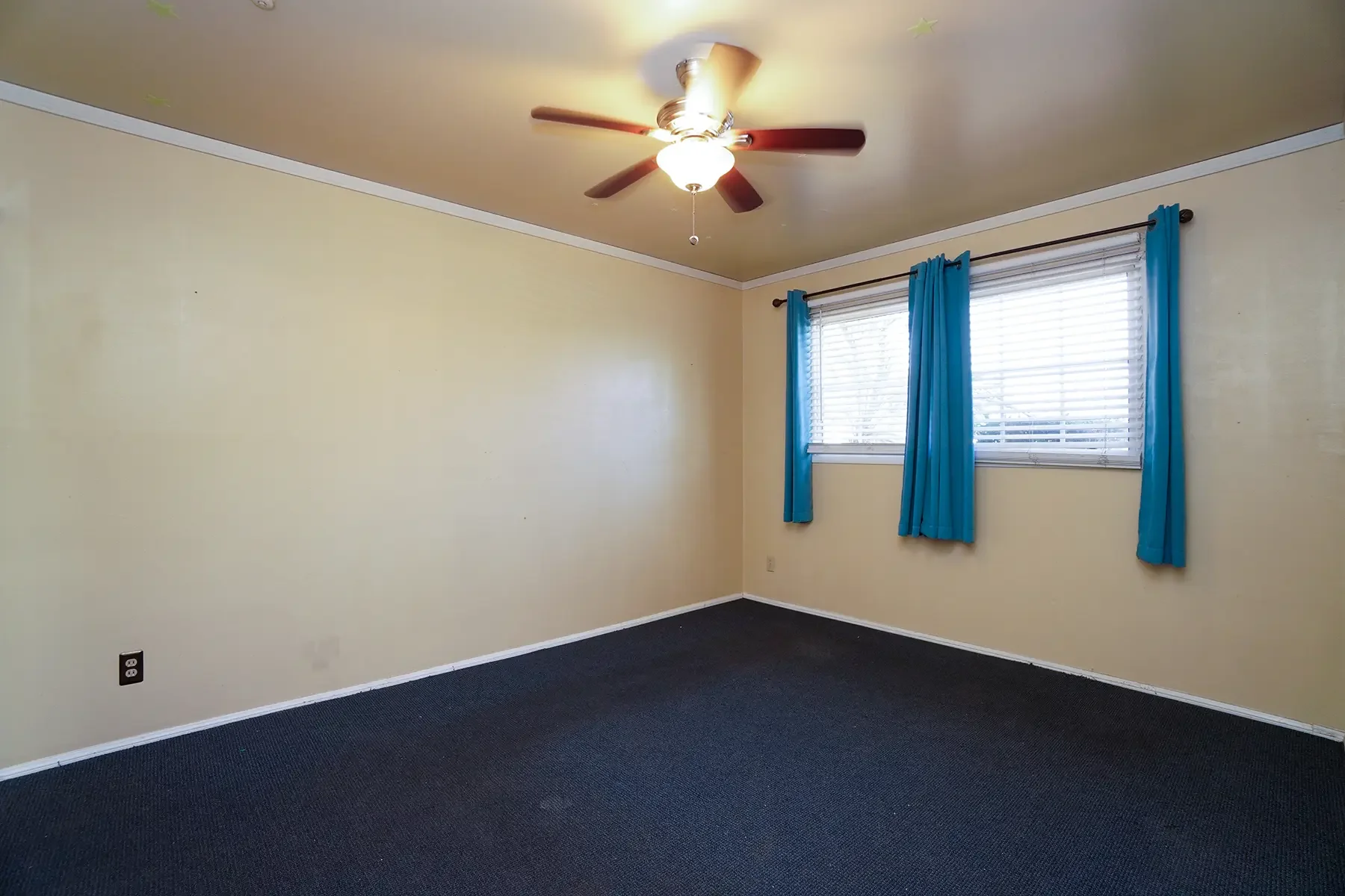 Secondary bedroom of 14264 Sauder Street in La Puente, CA.
