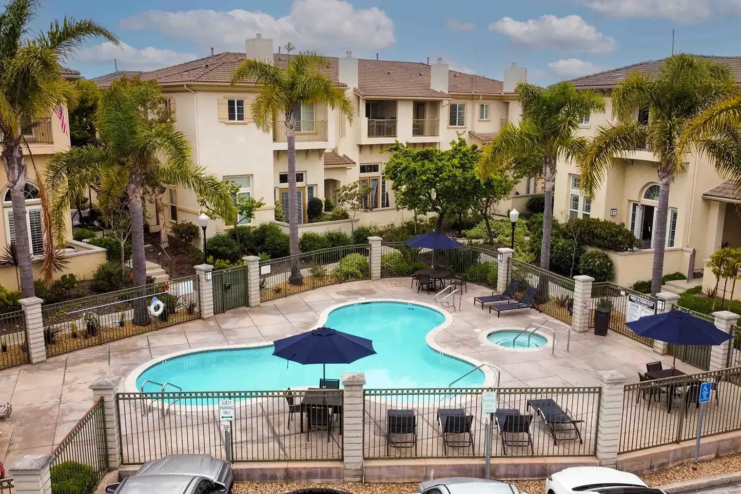 Community pool and spa for 1239 Bayside Lane in Oxnard, CA.