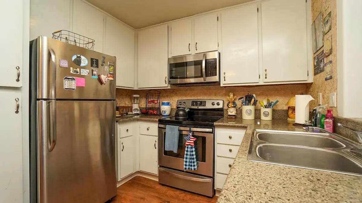 Kitchen of 1300 Saratoga Way #1609 in Ventura, CA.
