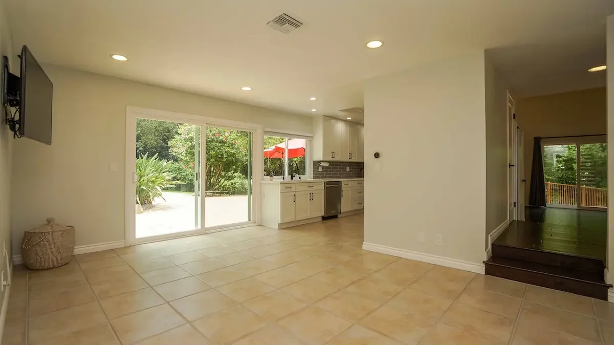 Family room of 353 Lynn Oaks Court in Thousand Oaks, CA.