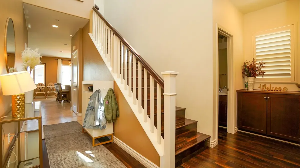 Entryway of 675 Tiber River Way in Oxnard, CA.