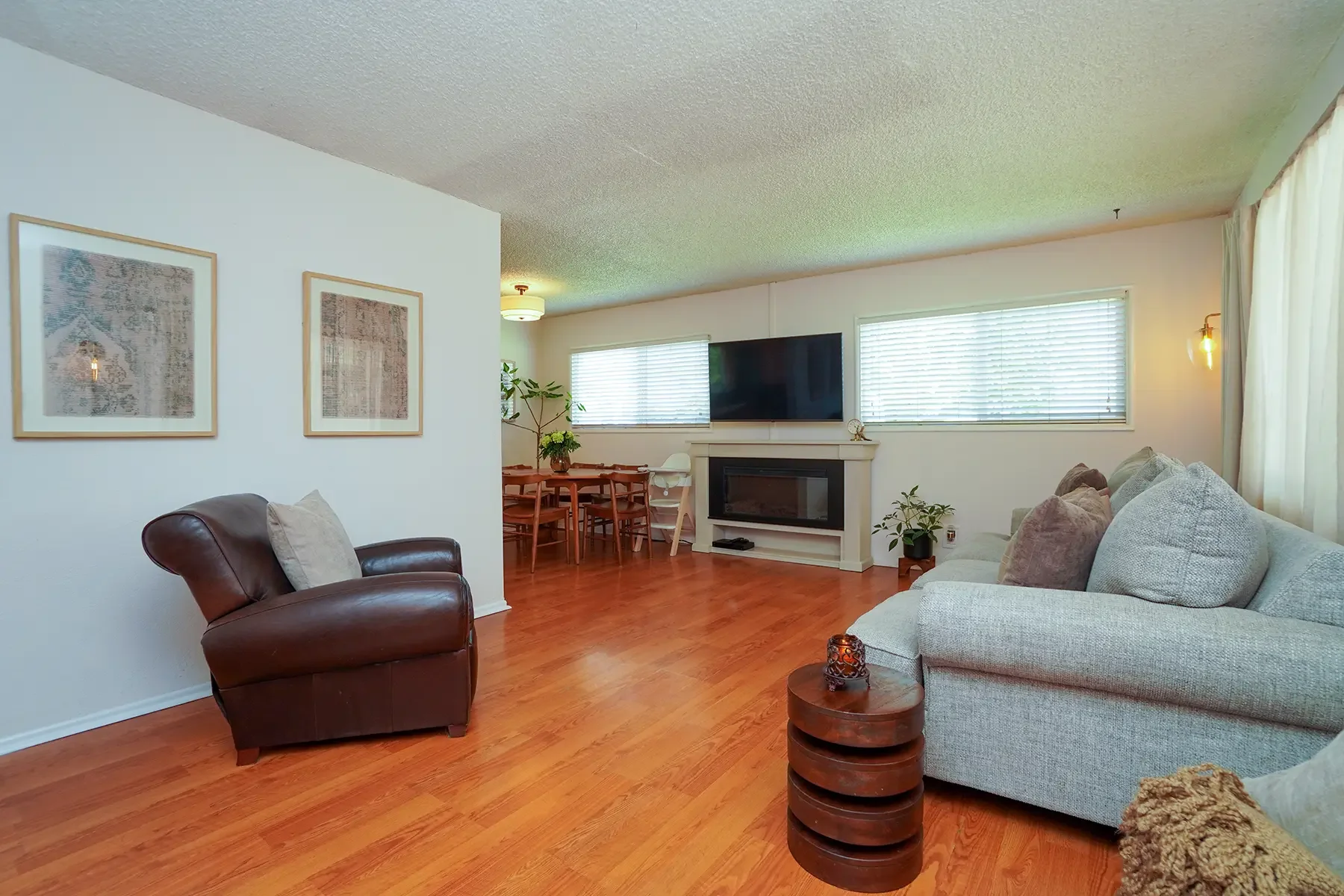Living room of 406 Lucada Street in Santa Paula, CA.