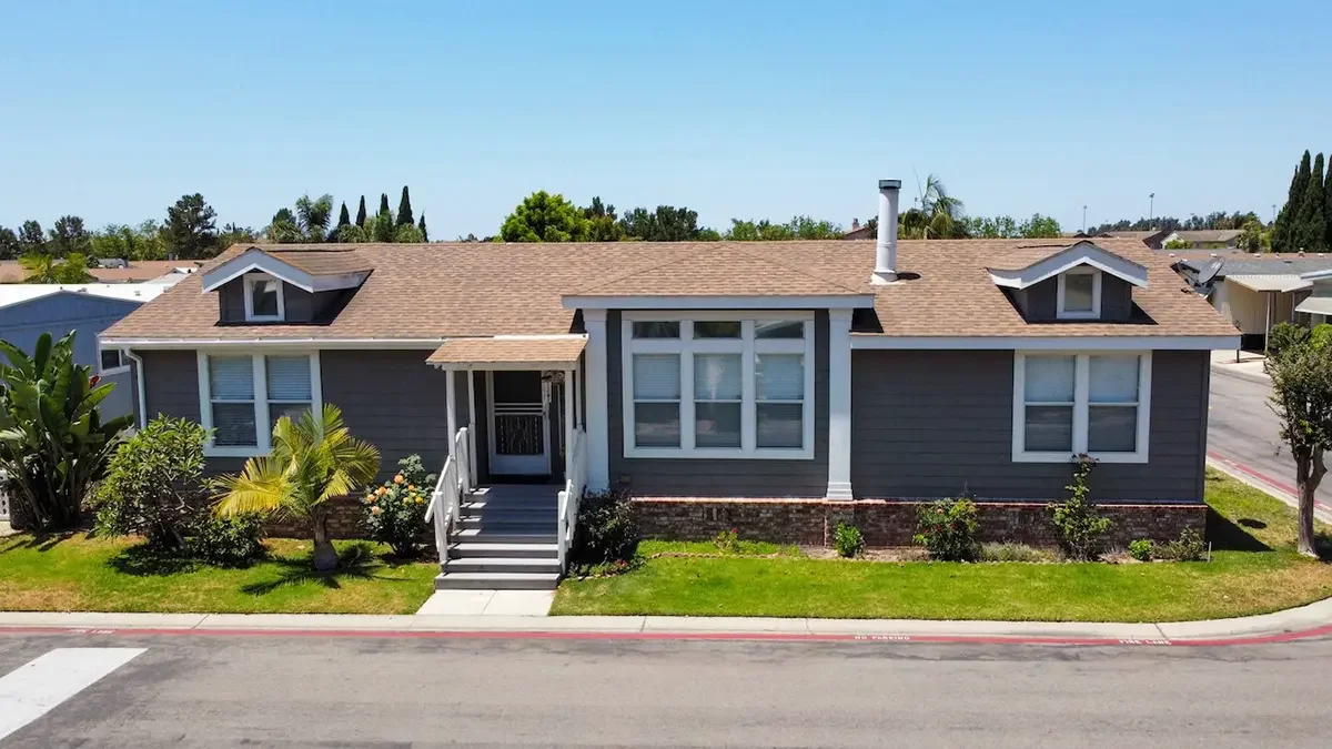 Exterior view of 79 Via Marisma in Camarillo, CA.