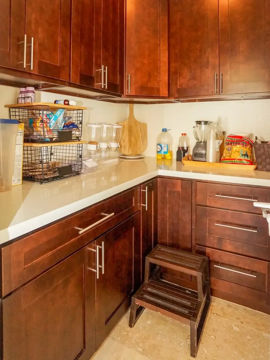Kitchen of 675 Tiber River Way in Oxnard, CA.