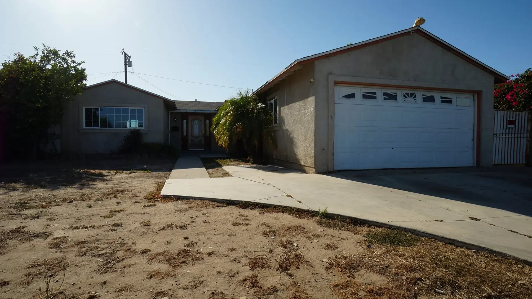 Exterior view of 3023 South F Street in Oxnard, CA.