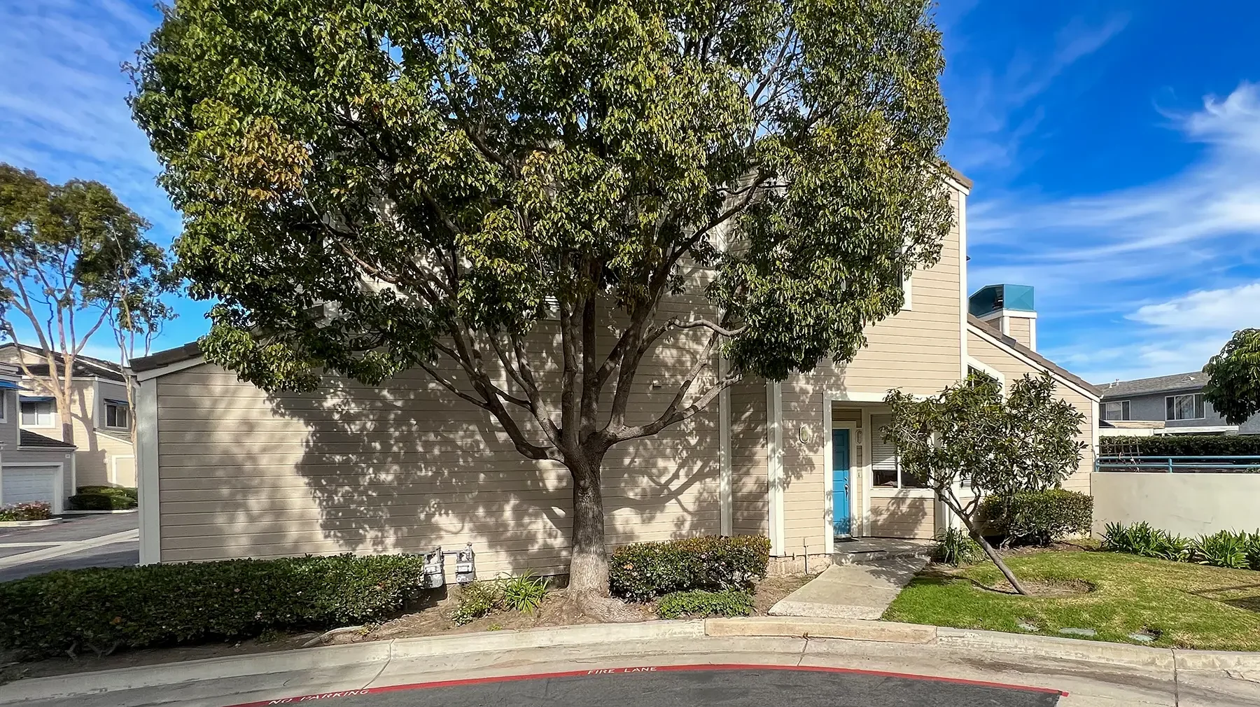 Exterior view of 128 East Pearl Street in Port Hueneme, CA.