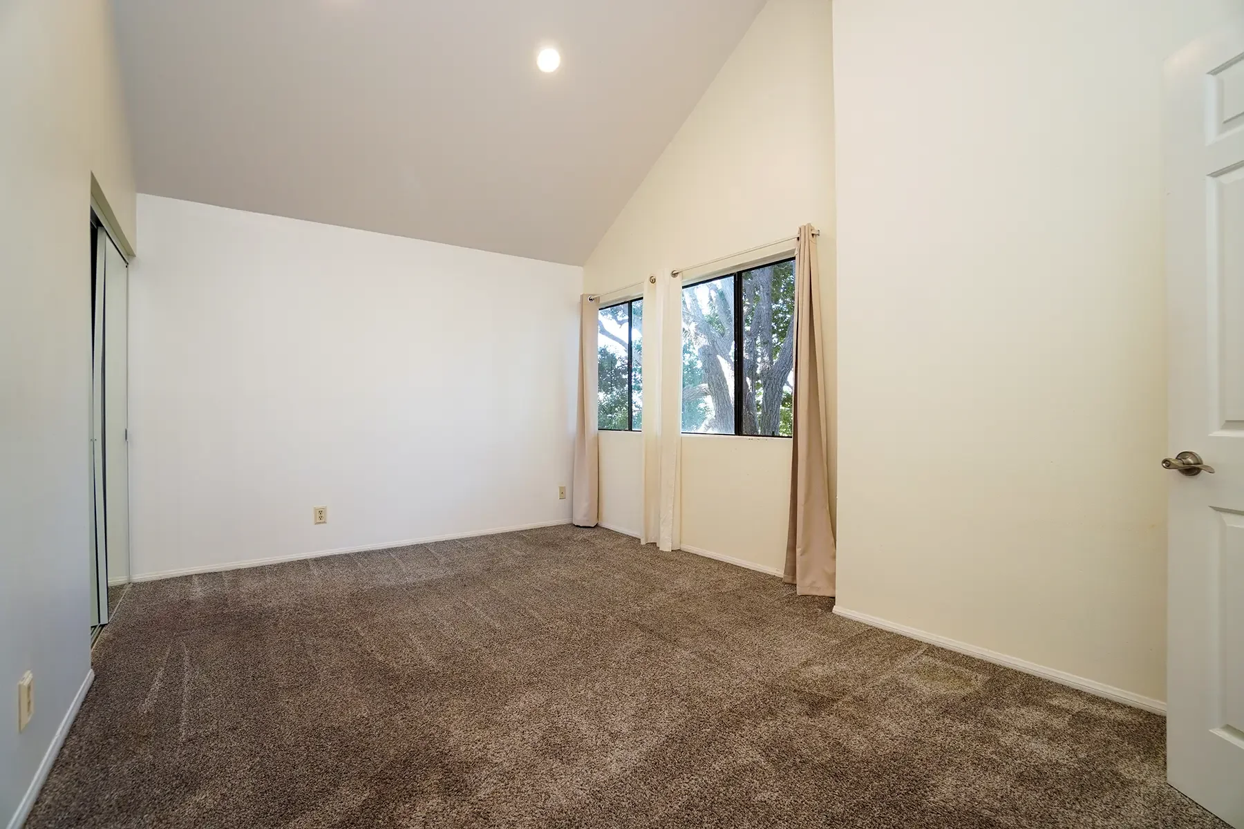 Primary bedroom of 2077 Bard Road in Oxnard, CA.