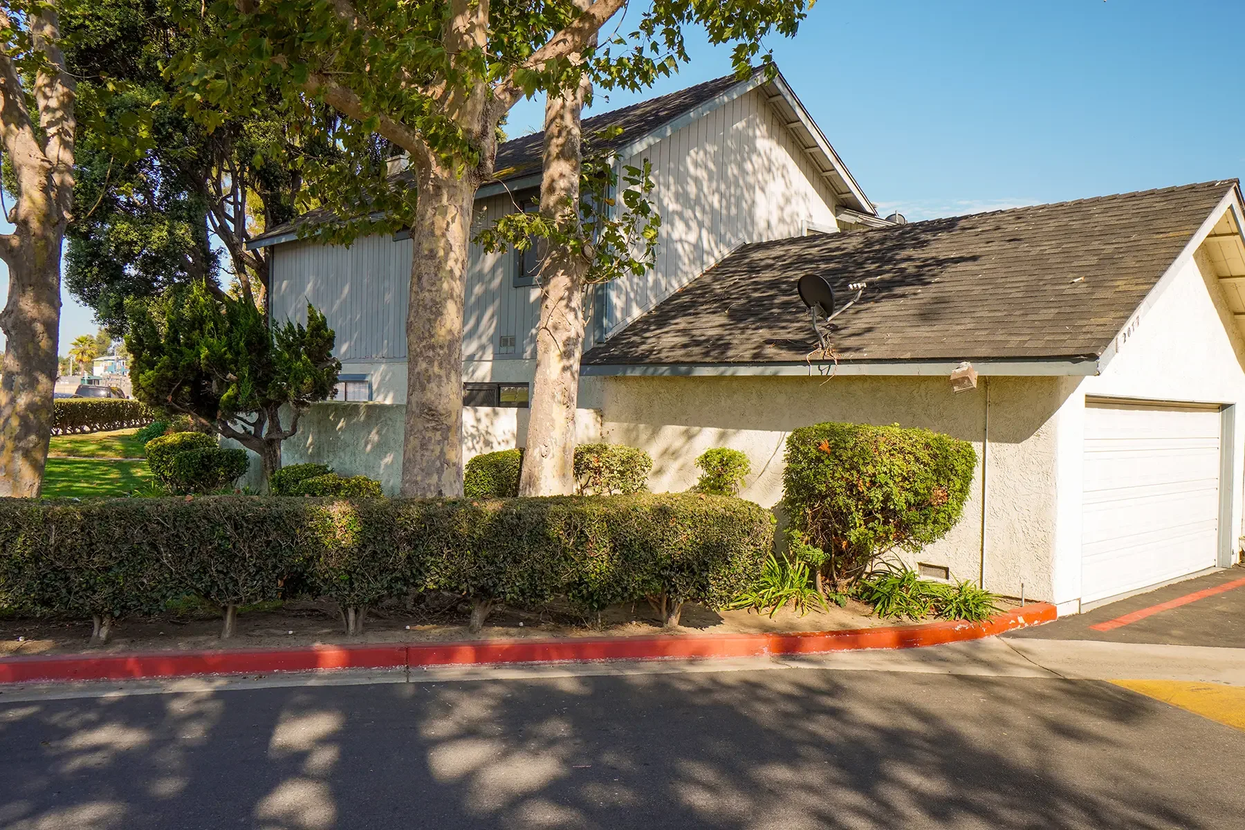Rear garage of 2077 Bard Road in Oxnard, CA.