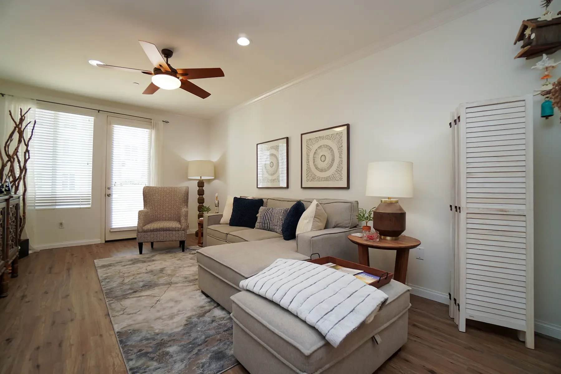 Living room photo of 1901 South Victoria Avenue #115 in Oxnard, CA.