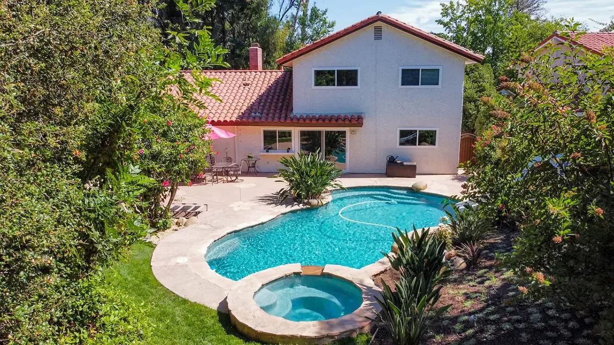 Backyard with swimming pool and spa at 353 Lynn Oaks Court in Thousand Oaks, CA.