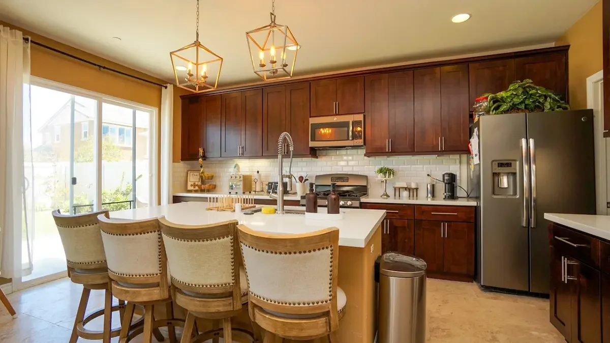 Kitchen of 675 Tiber River Way in Oxnard, CA.