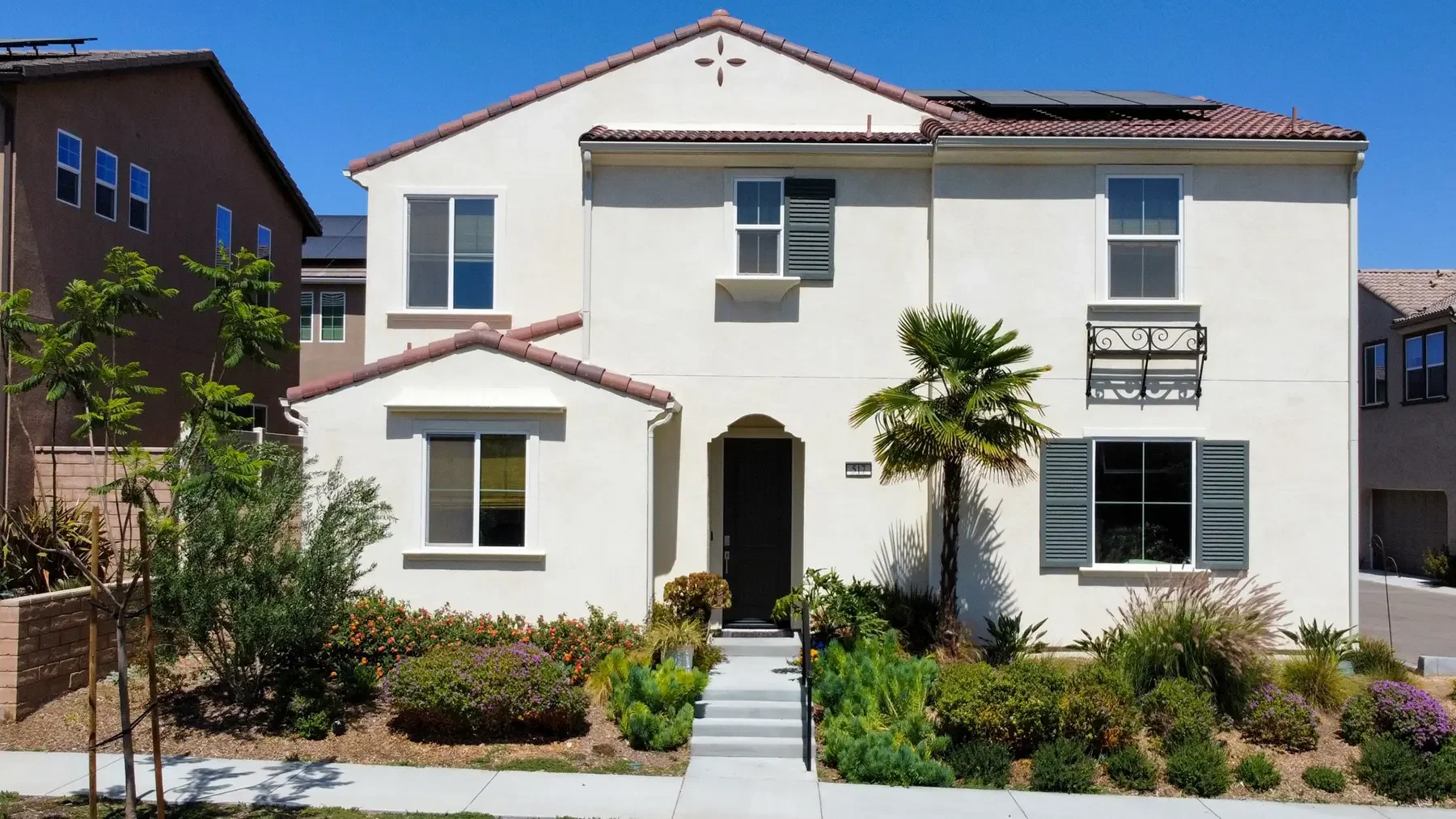 Exterior view of 517 Limoneira Lane in Santa Paula, CA.