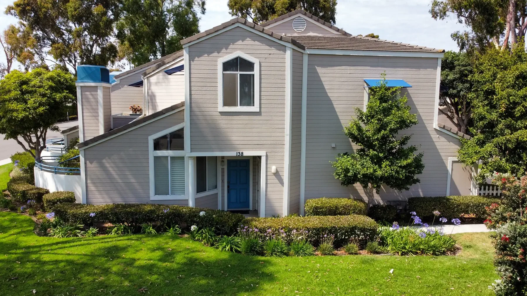 Exterior view of 138 East Pearl Street in Port Hueneme, CA.