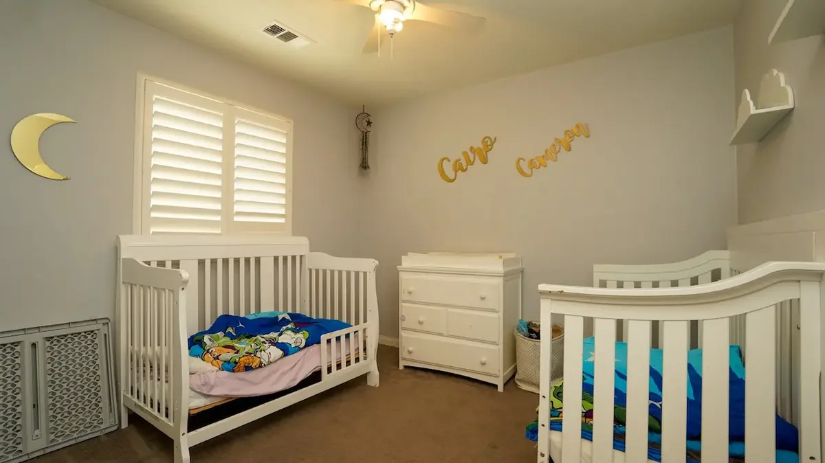 Secondary bedroom of 675 Tiber River Way in Oxnard, CA.