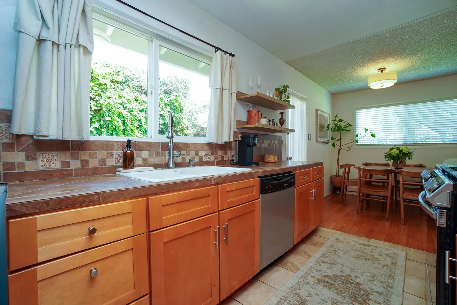Kitchen of 406 Lucada Street in Santa Paula, CA.