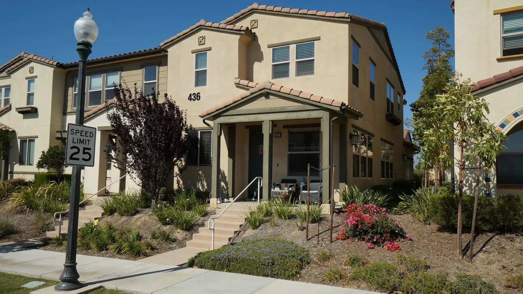 Exterior view of 436 Pear Avenue in Ventura, CA.