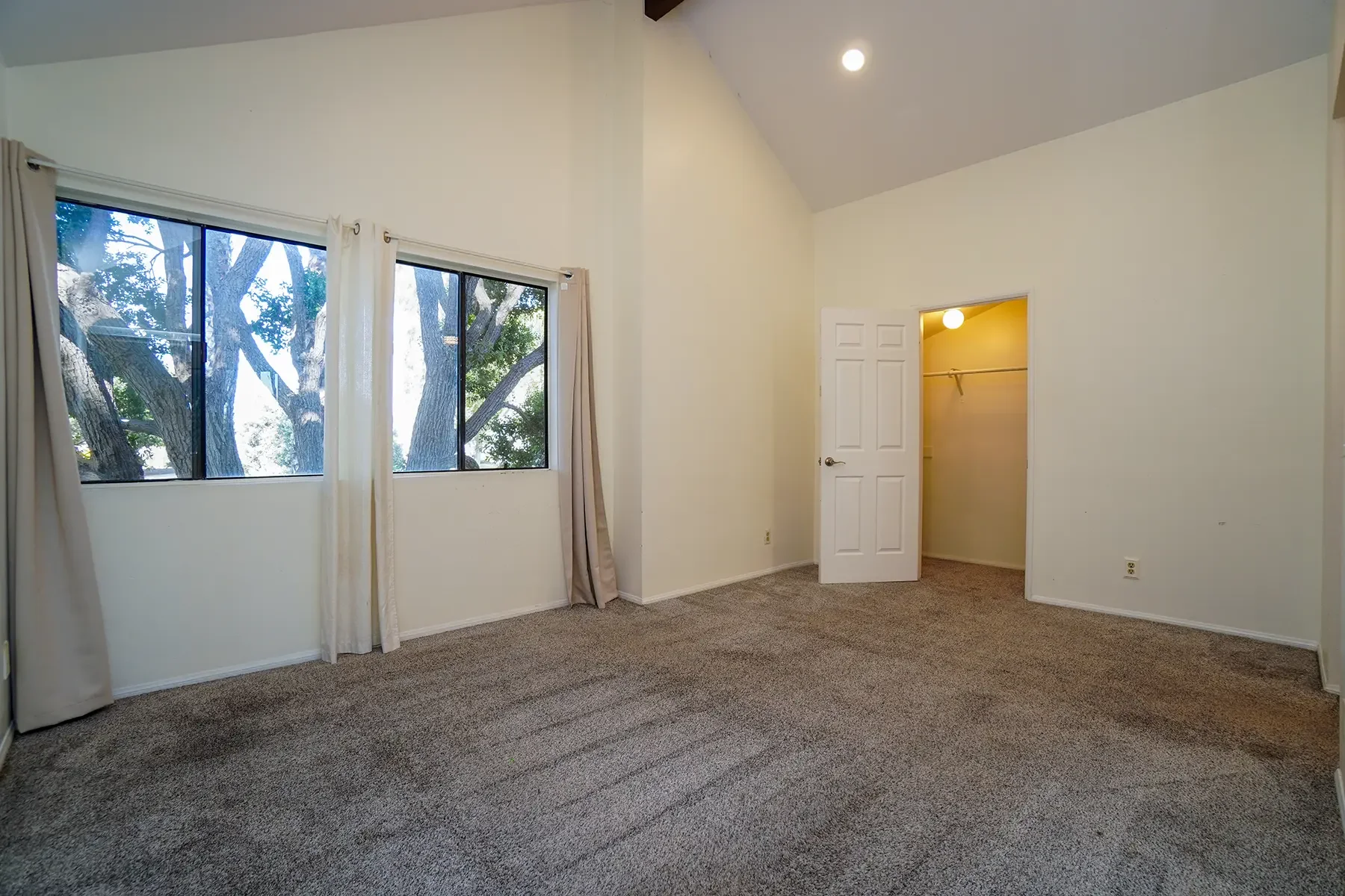 Primary bedroom of 2077 Bard Road in Oxnard, CA.