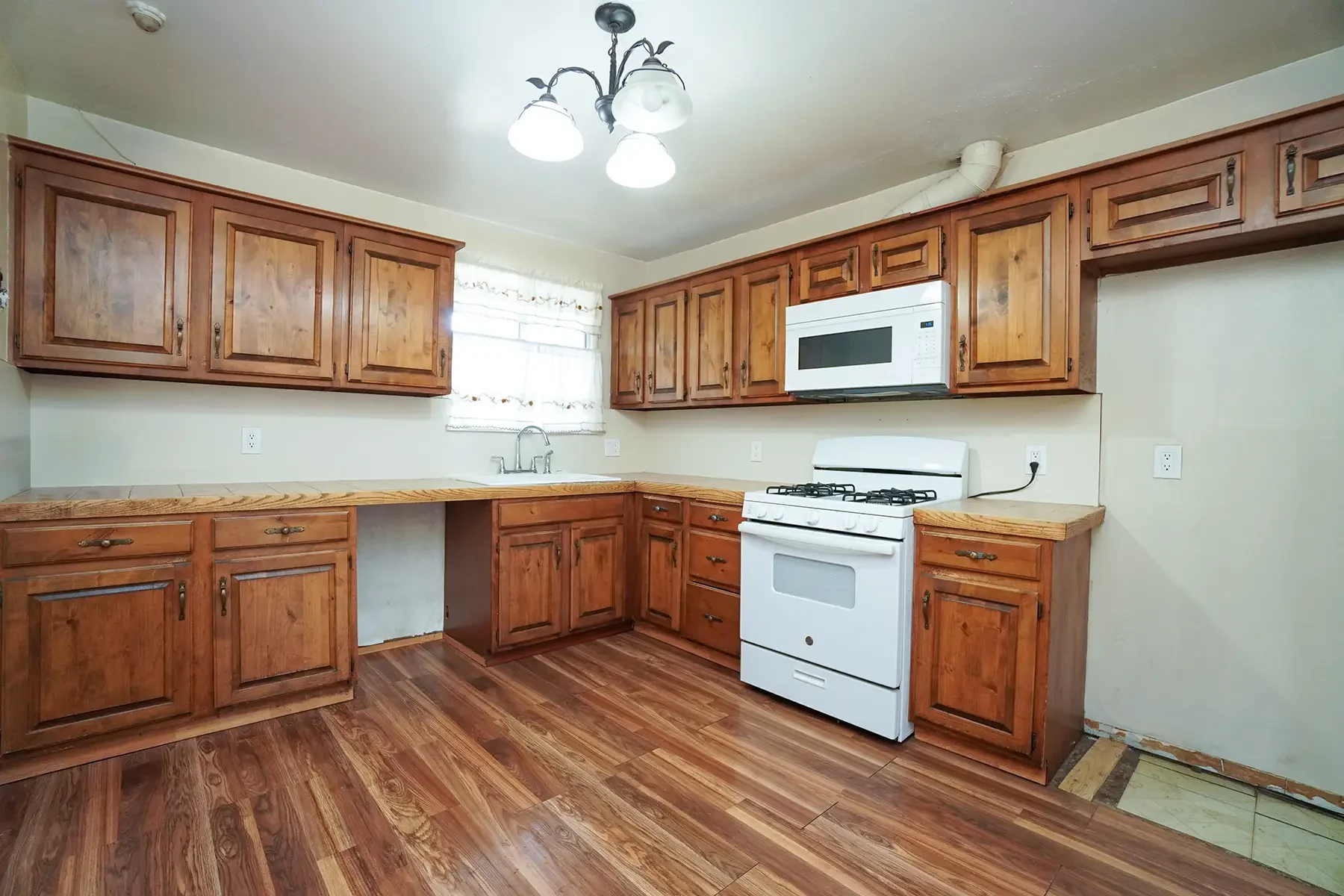 Kitchen of 14264 Sauder Street in La Puente, CA.