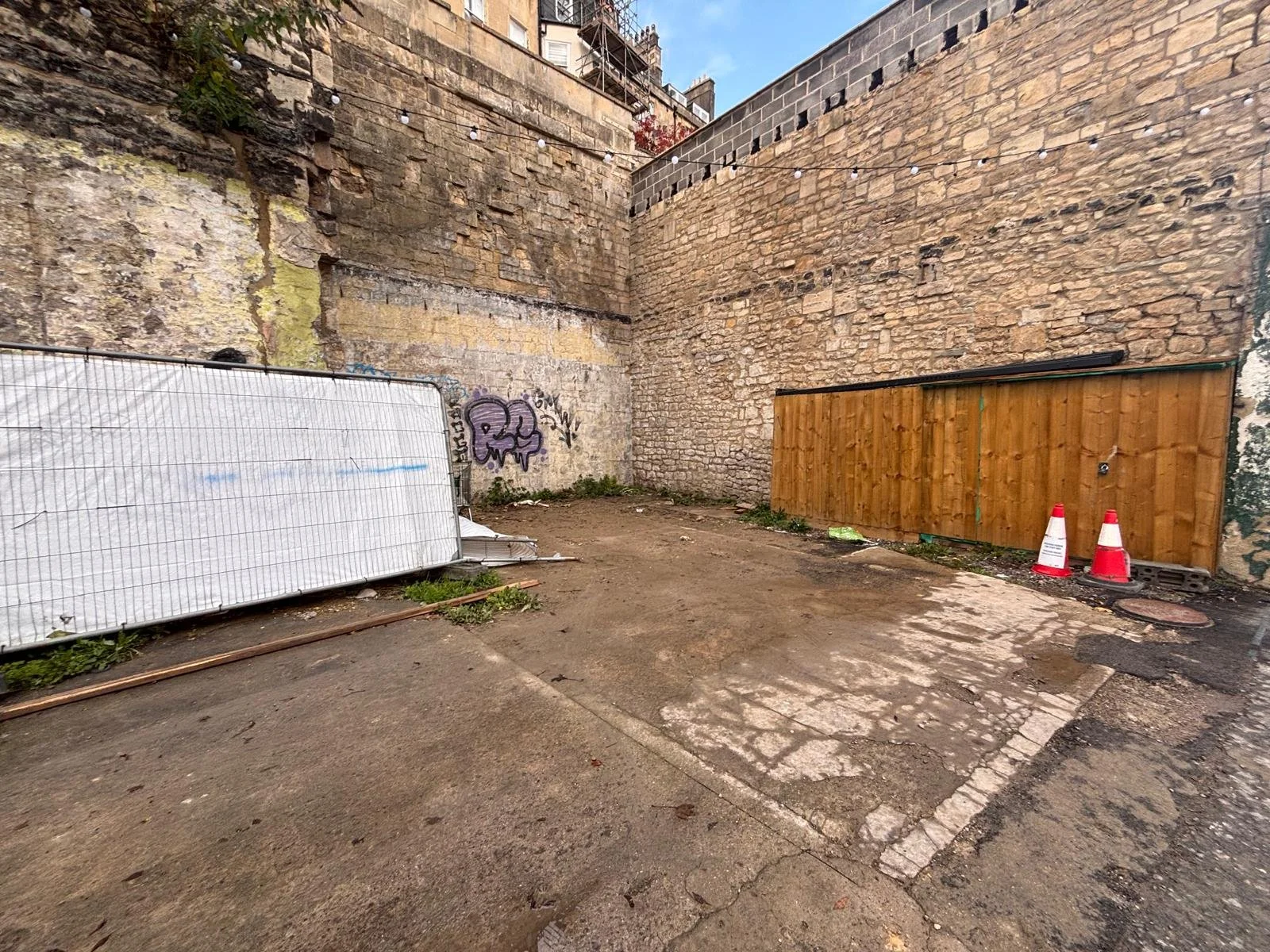 WhatsApp Image 2025-12-16 at 09.40.29 (1).jpeg