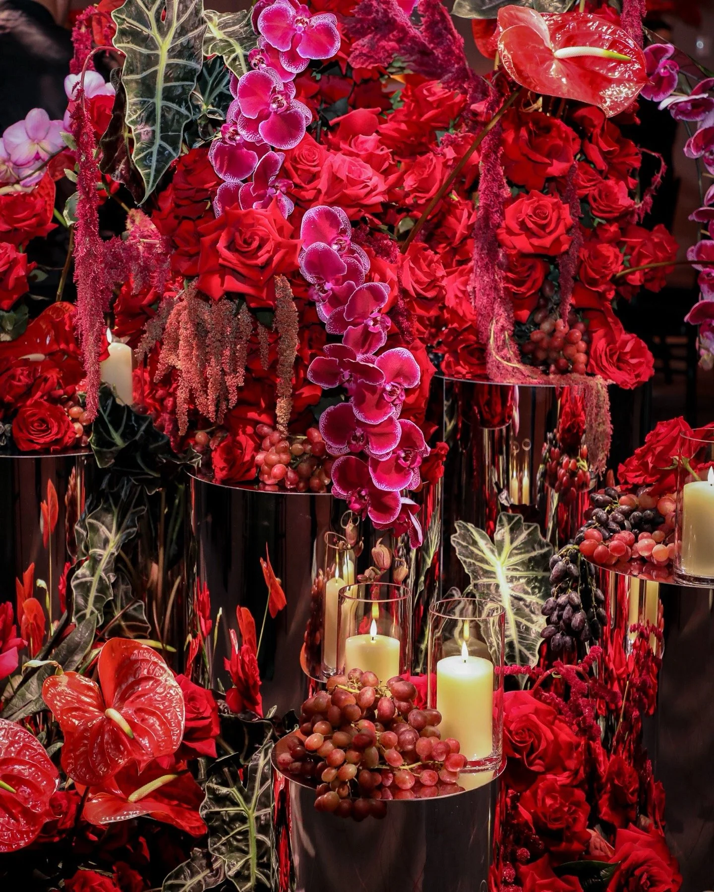red-and-pink-wedding-flowers-anthurium-orchids.jpg