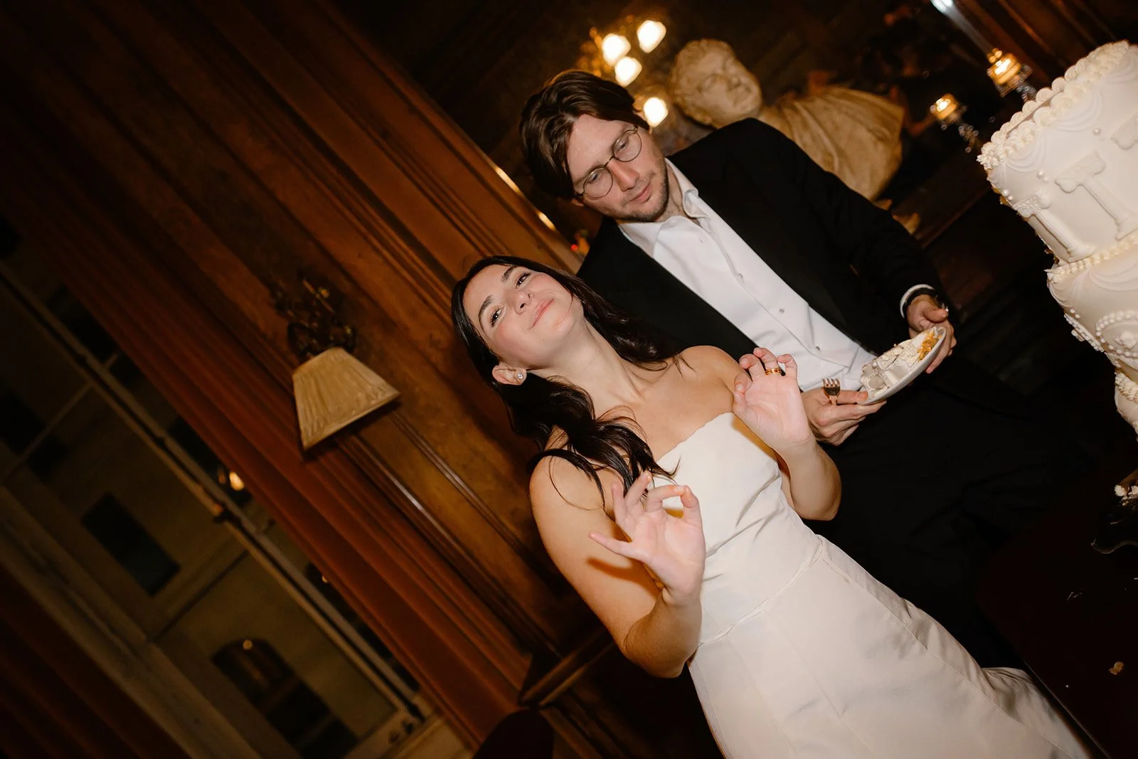 7London-Reform-Club-Wedding-party.jpg