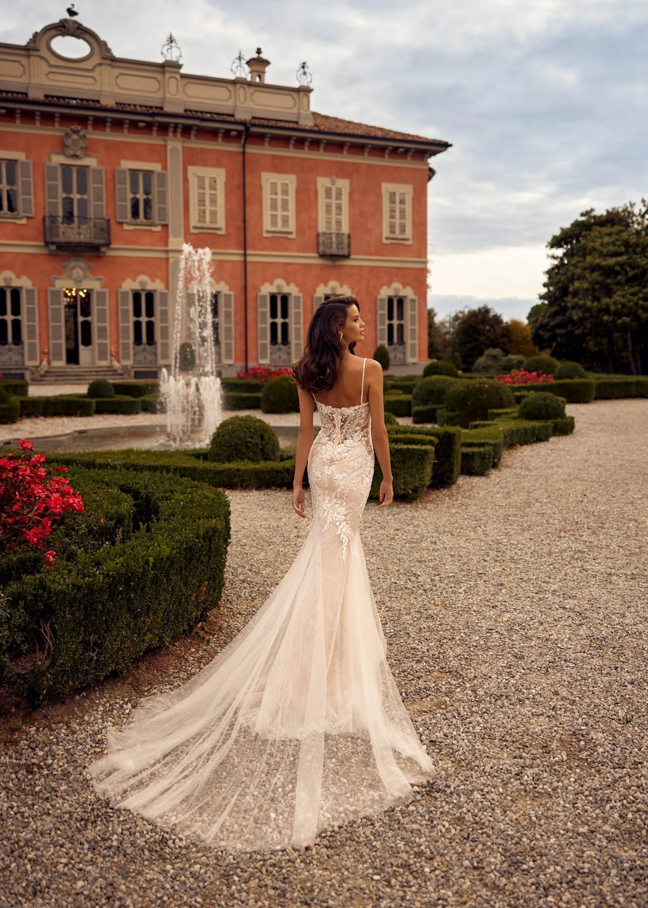 Goddess Collection - Giselle - Back - RF_00306.JPG