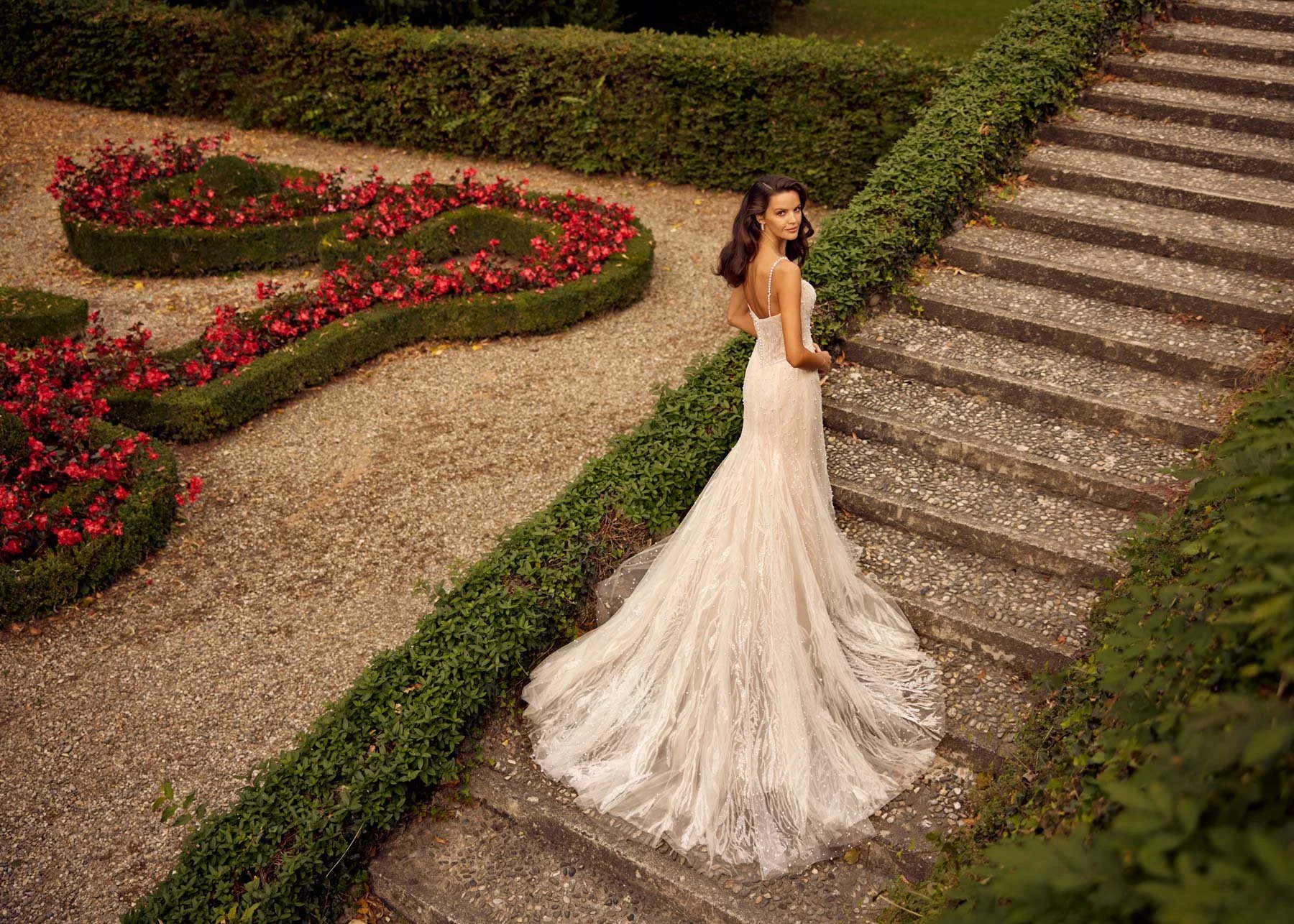 Goddess Collection - Giselle - Back_RF_00538.JPG