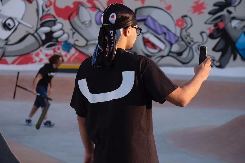 @saudiskateparks screen printed tees!! Go pass by and support the culture🙌