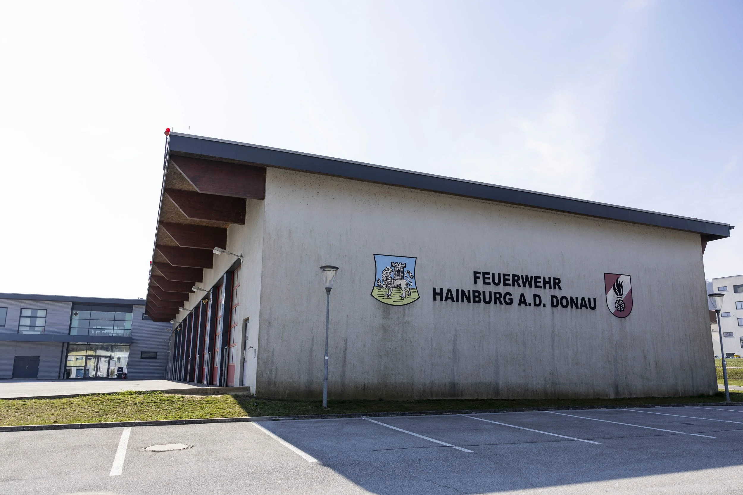 Sparkasse Hainburg Privatstiftung investiert erneut in Feuerwehrhaus Hainburg